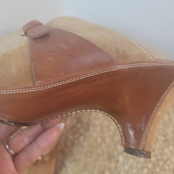 COLE HAAN SLIP-ON SUEDE WEDGE HEELS CLOGS BUCKLE SANDAL WOMEN'S SIZE 9 - Picture 12 of 13
